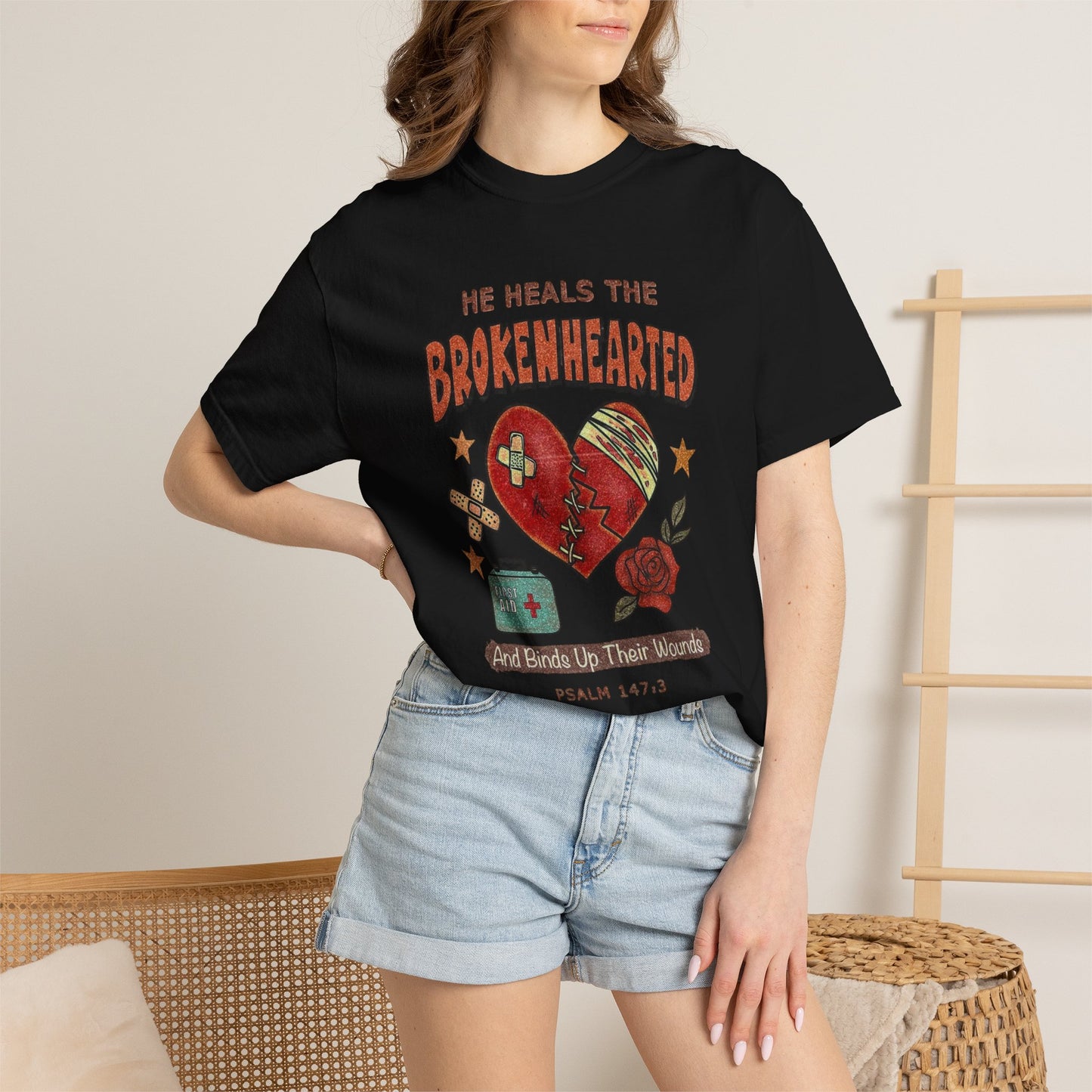 He Heals the Brokenhearted T-Shirt